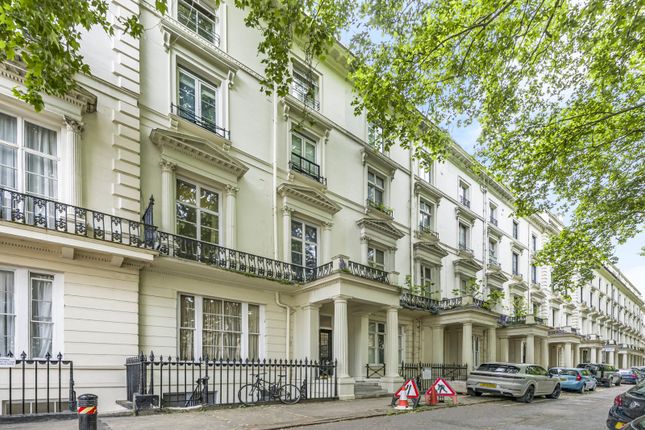 Westbourne Terrace, Bayswater, London 1 bed flat for sale