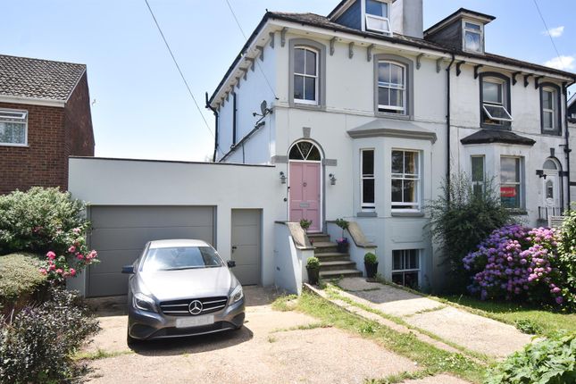 5 bedroom semi-detached house for sale