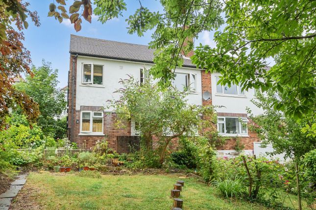Park Road, High Barnet, Barnet, EN5 2 bed maisonette for sale
