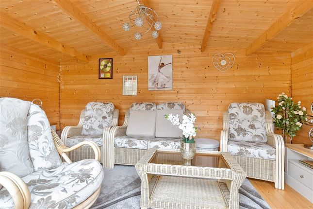 3 bed semi-detached house