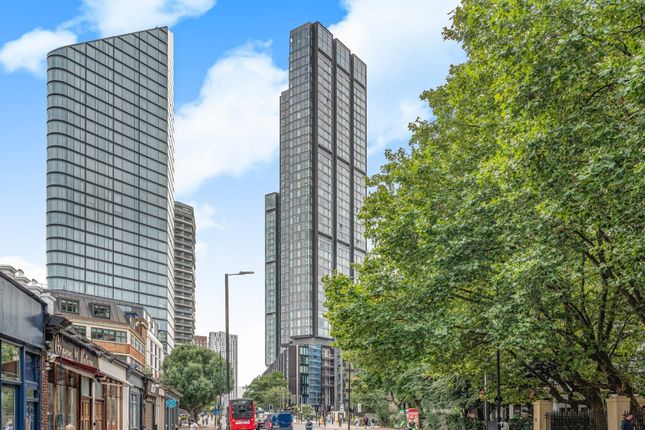 Carrara Tower, London EC1V 2 bed apartment for sale