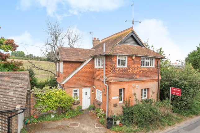 One Tree Hill Road, Guildford, GU4 3 bed detached house for sale