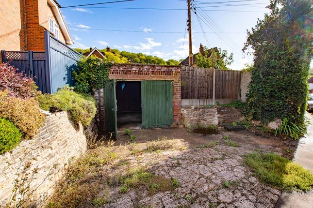 Homend Crescent, Ledbury, HR8 Garage for sale