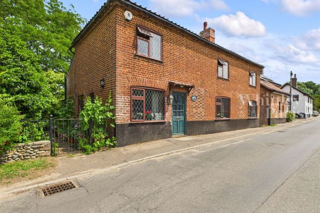 The Street, Hempnall, Norwich, NR15 2AD 4 bed cottage for sale