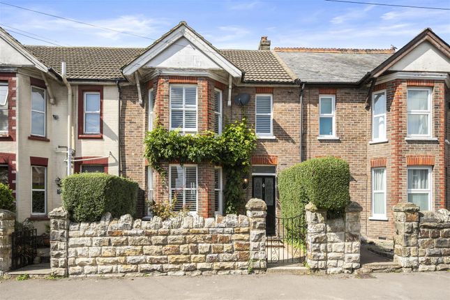 Huntington Road, Crowborough 3 bed terraced house for sale