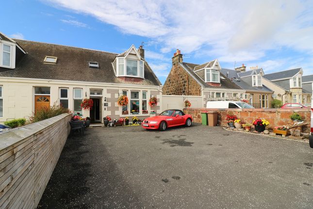 7 bedroom semi-detached house for sale