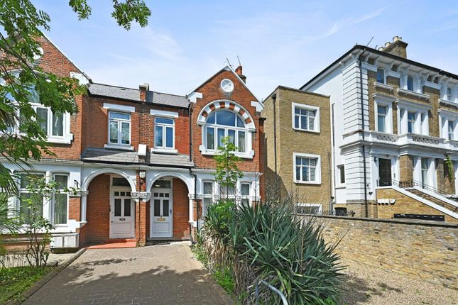 Argyle Road Ealing W5 1 bed ground floor flat for sale