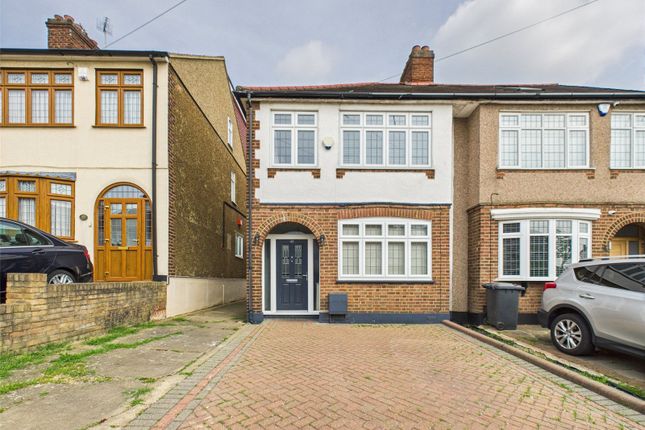 Mount Pleasant Road, Romford RM5 3 bed end of terrace house for sale