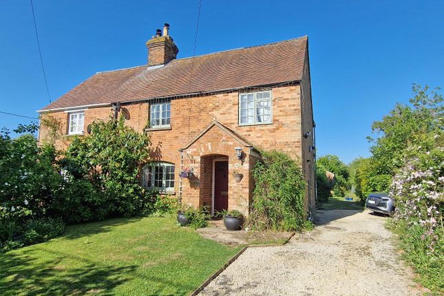 Lower End, Piddington, Bicester 3 bed semi