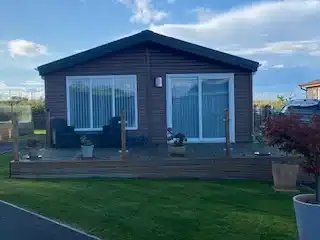 Meadows Retreat Lodge Park 2 bed park home for sale