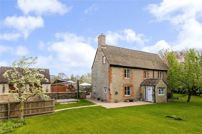 Hannington Wick, Swindon, Wiltshire, SN6 6 bed detached house for sale