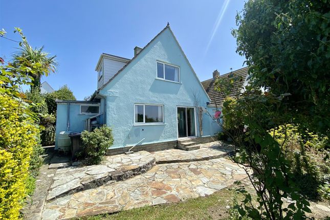 2 bedroom link detached house for sale