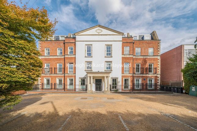 Widmore Road, Bromley, BR1 2 bed flat for sale