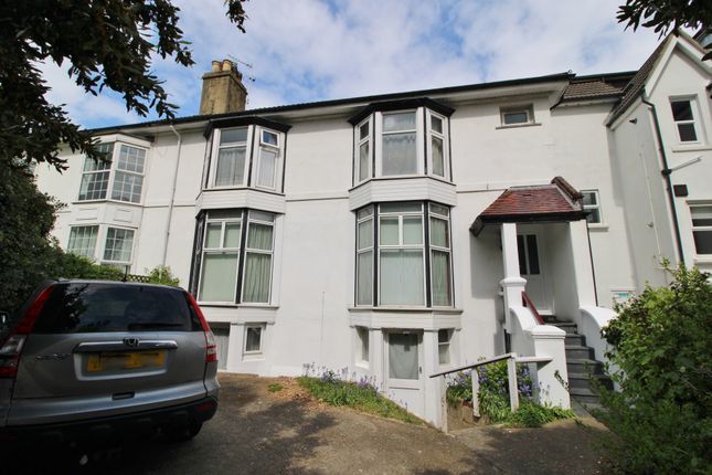 6 bedroom semi-detached house for sale