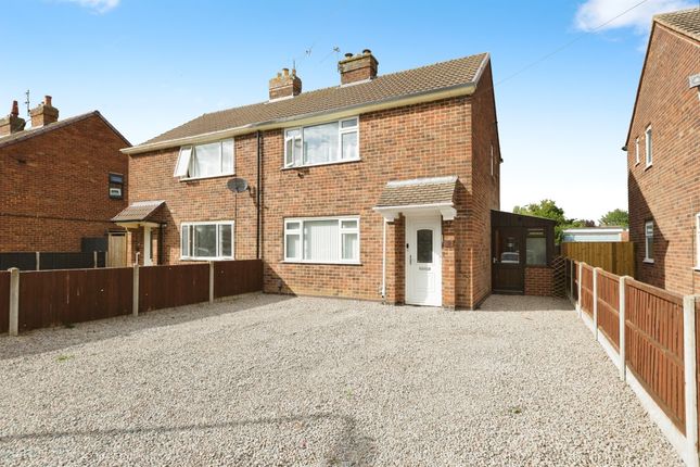 2 bedroom semi-detached house for sale