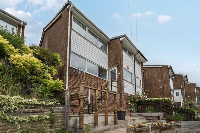 Charles Drive, Cuxton, Rochester 3 bed semi