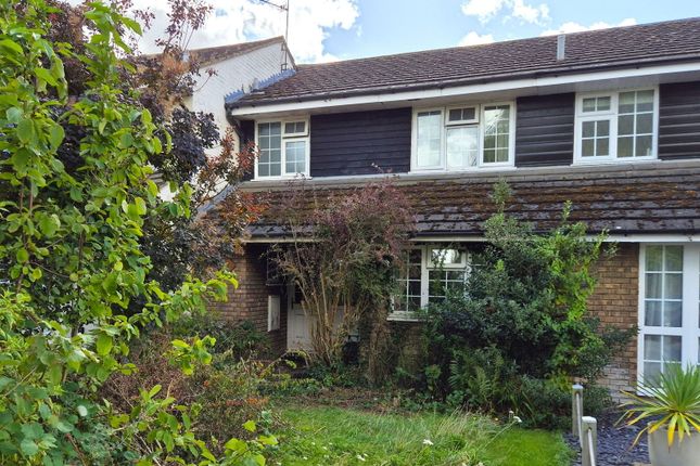 Hillfoot Road, Hitchin SG5 3 bed terraced house for sale
