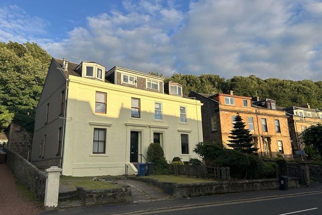 Albert Road, Gourock 2 bed flat for sale