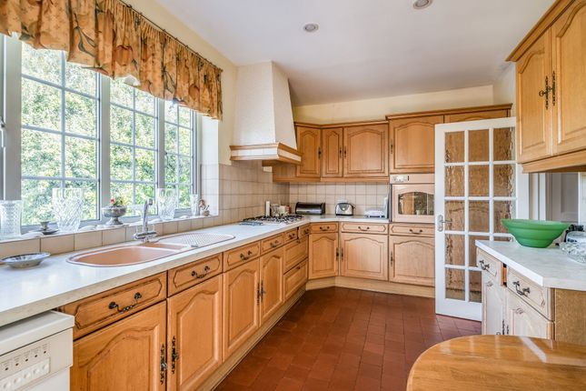 2 bed semi-detached bungalow