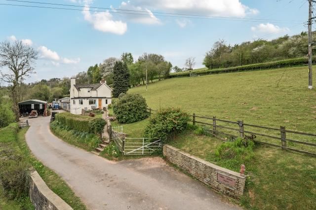 3 bed detached house