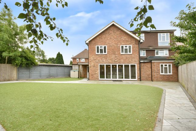 4 bedroom semi-detached house for sale
