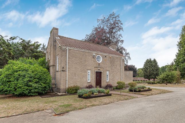 Bayswater Road Headington OX3 9RZ 3 bed detached house for sale