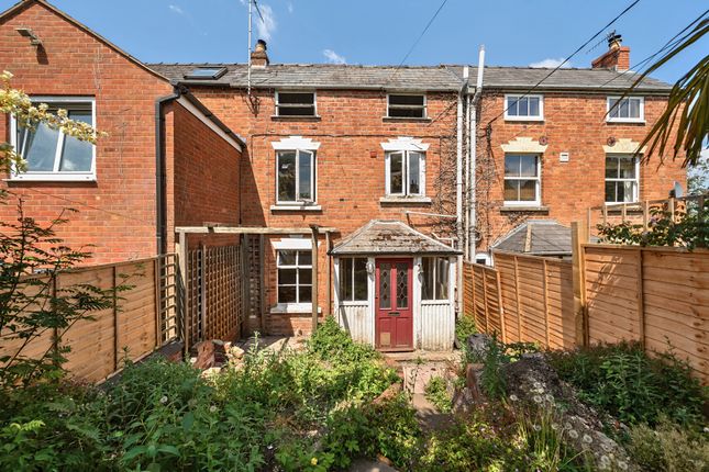 Field Road, Stroud GL5 2 bed terraced house for sale