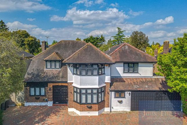 Chigwell Rise, Chigwell IG7 5 bed detached house for sale