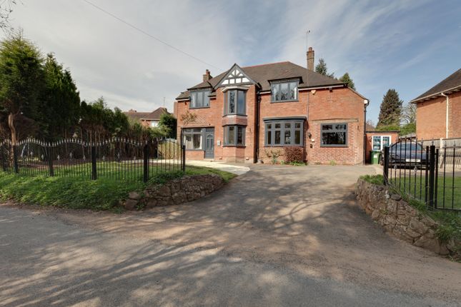 Barnetts Lane, Kidderminster, DY10 3HR 5 bed detached house for sale
