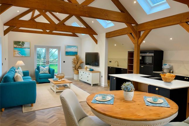 Rawreth Lane, Rawreth, Wickford... 3 bed bungalow for sale