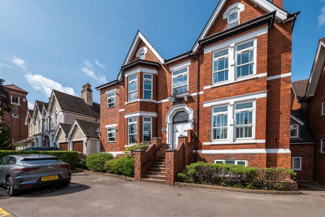 3 bedroom apartment for sale
