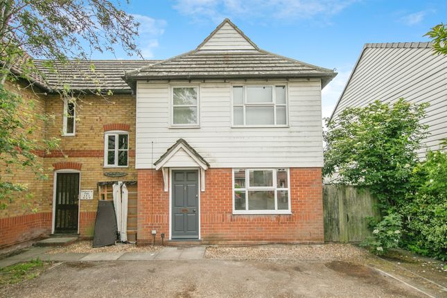 1 bedroom maisonette for sale