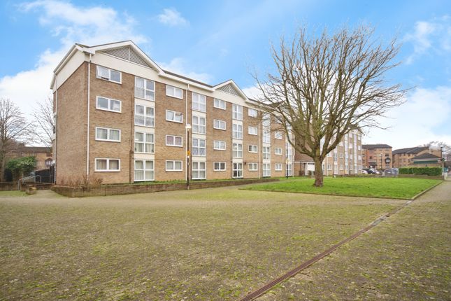2 bed flat