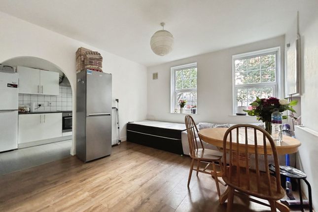 Manor Road, London E15 3 bed apartment for sale