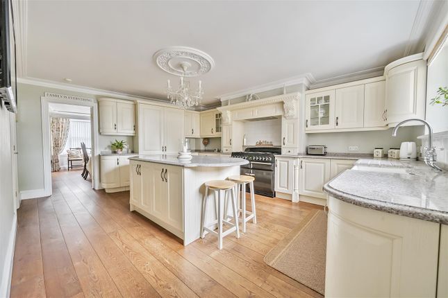5 bedroom house for sale