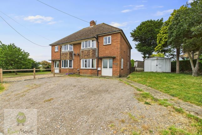 Stoke Road, Allhallows, Rochester... 3 bed semi