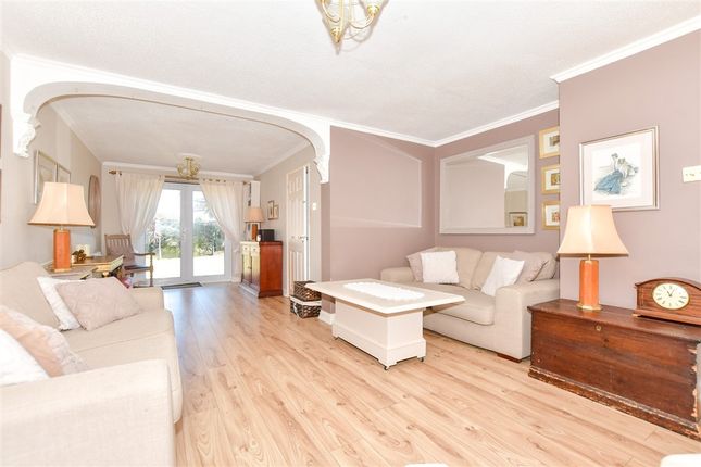 Holly Road, St. Mary's Bay, Romney... 5 bed semi