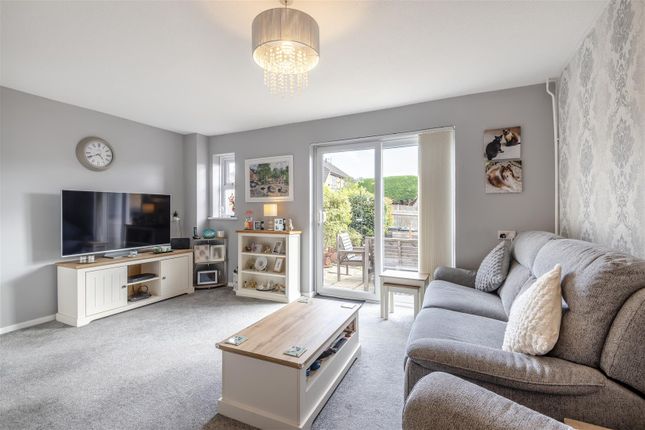 Grassmere, Leybourne 4 bed end of terrace house for sale