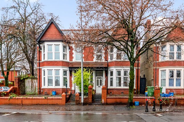 4 bedroom semi-detached house for sale