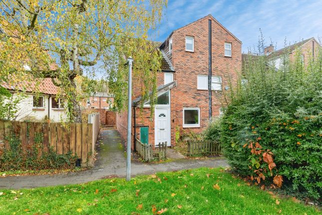 4 bed terraced house