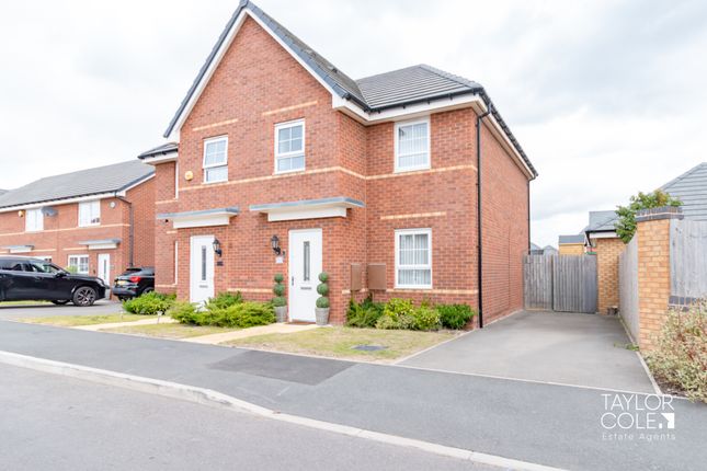 3 bedroom semi-detached house for sale