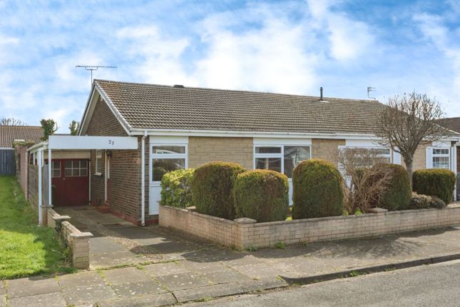 2 bedroom semi-detached bungalow for sale