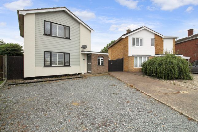 Lowestoft NR33 3 bed detached house for sale
