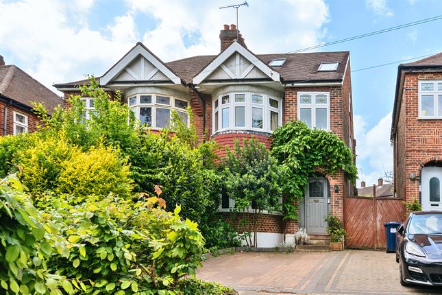 5 bedroom semi-detached house for sale