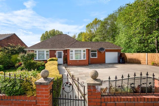 Moor Road, Wigan WN5 3 bed detached bungalow for sale
