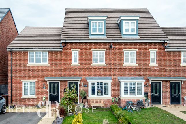 Twine Way, Leyland 3 bed townhouse for sale