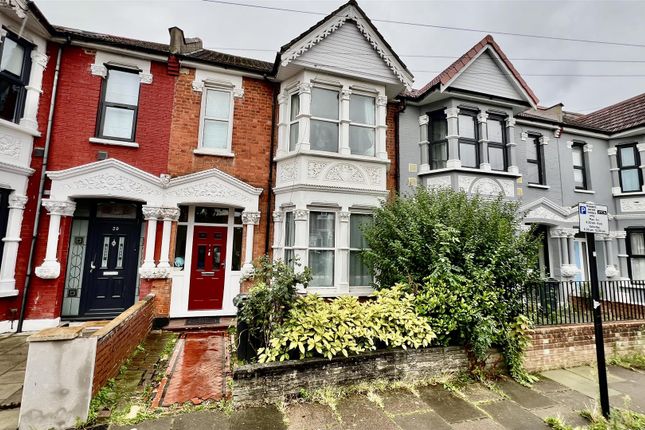 Avonwick Road, Hounslow TW3 4 bed terraced house for sale