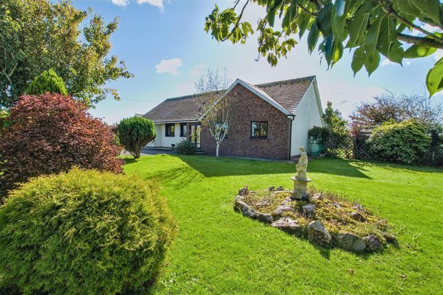 Glynarthen, Llandysul 3 bed detached bungalow for sale