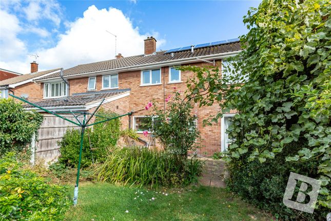 Longfields, Ongar, Essex, CM5 3 bed semi
