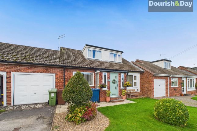 Elm Drive, Stafford ST18 3 bed bungalow for sale